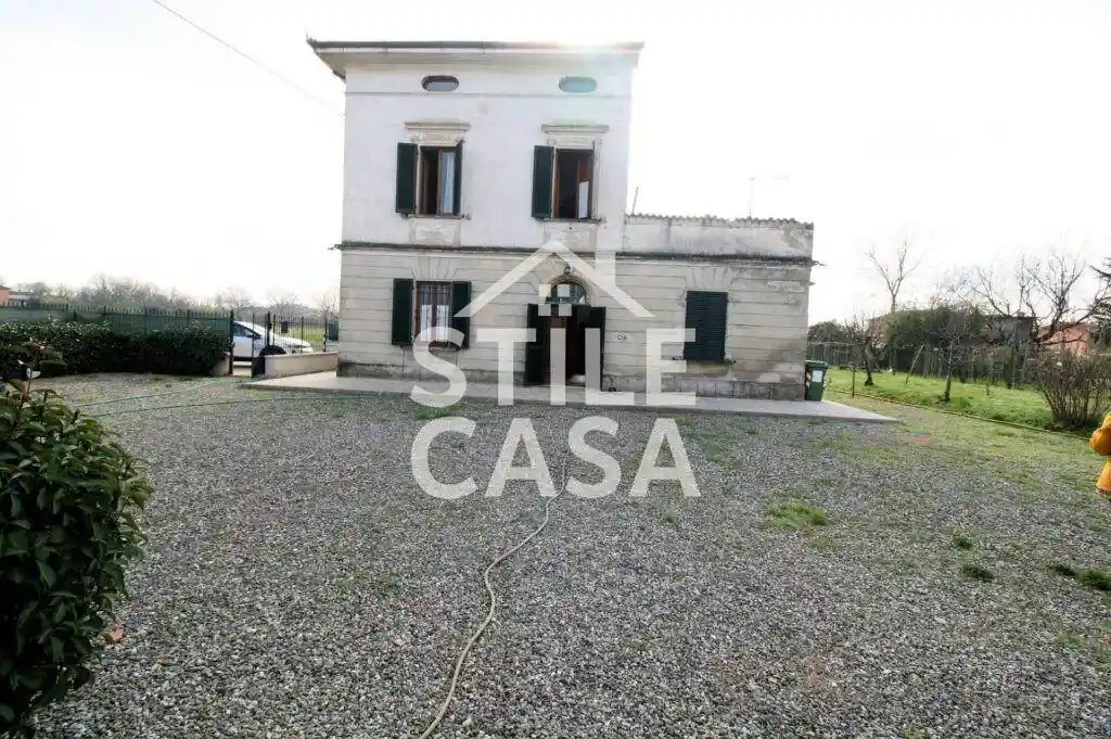 Casa indipendente in vendita a Altopascio