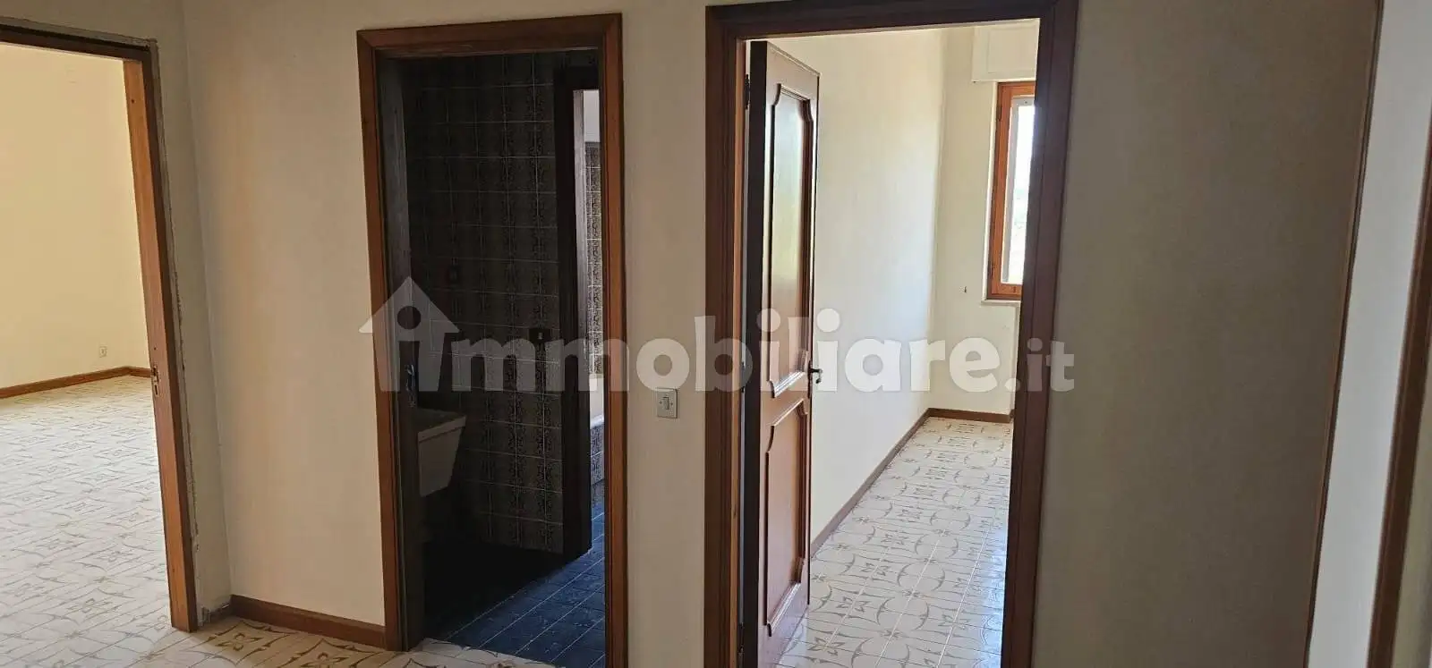 Quadrilocale corso Padre Giovanni Fiore, Centro, Cropani - foto 5