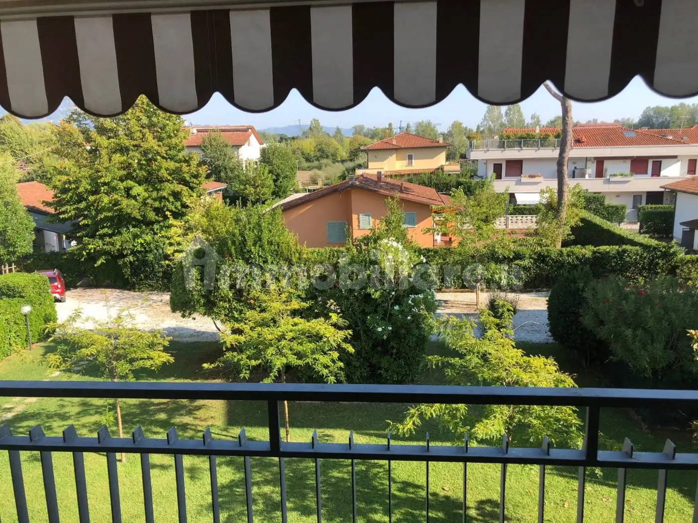 Appartamento in affitto a Montignoso