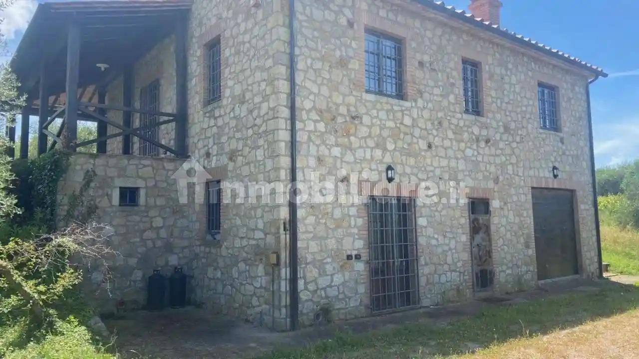 Rustico - Casale in vendita a Roccastrada