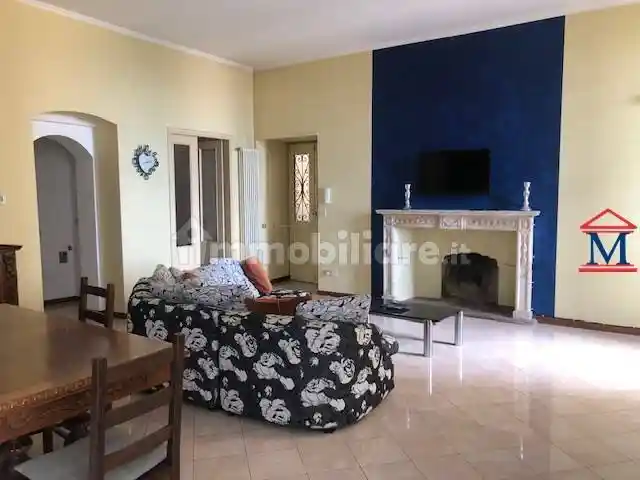 Trilocale buono stato, primo piano, Città Alta, Bergamo - foto 3