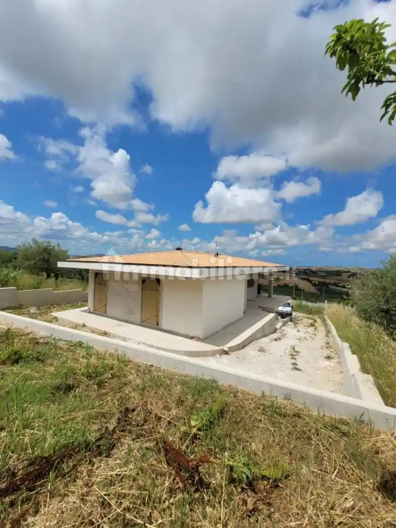 Villa in vendita a Montenero di Bisaccia