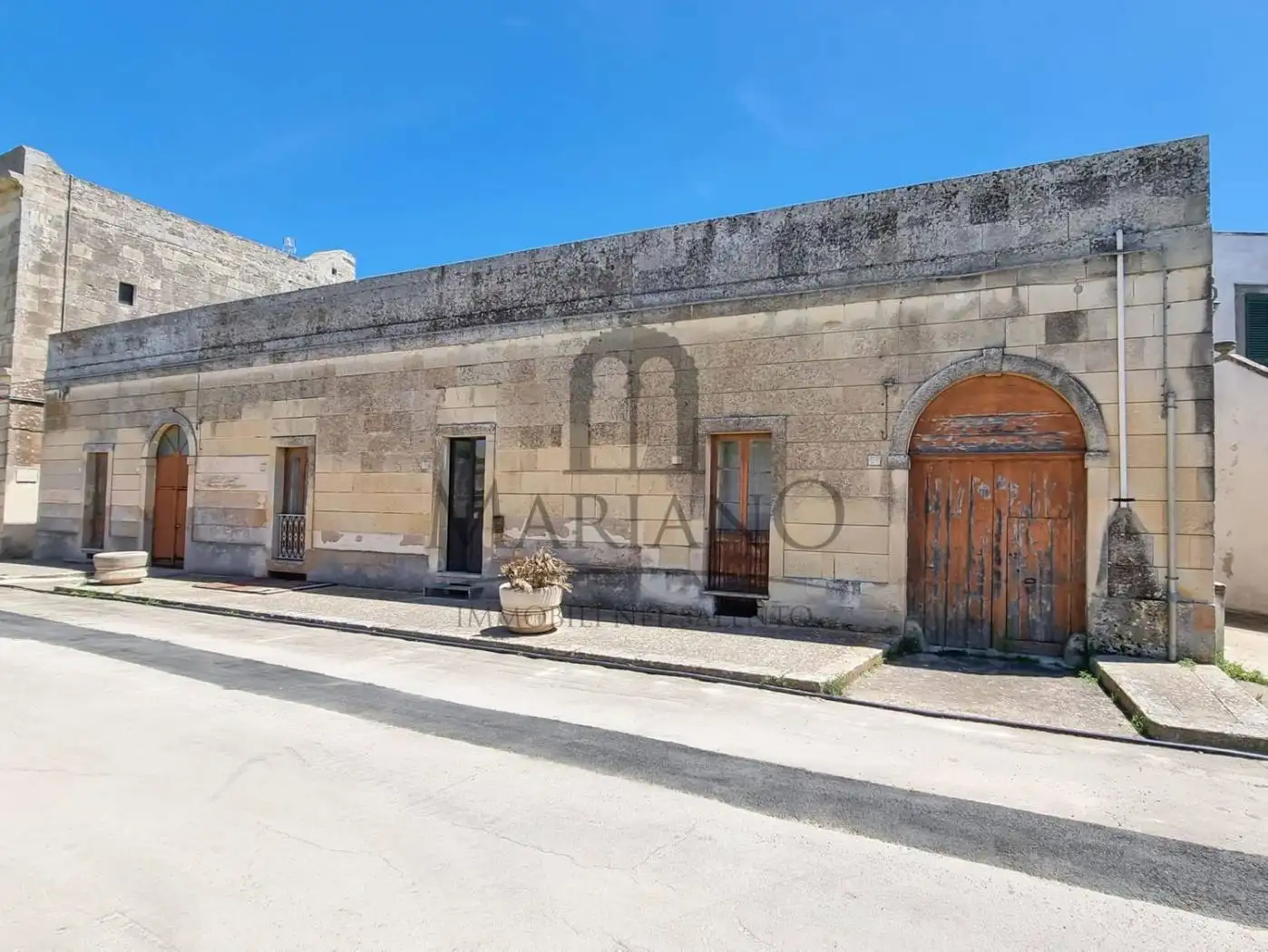 Terratetto unifamiliare 265 m², da ristrutturare, Bagnolo del Salento - foto 2