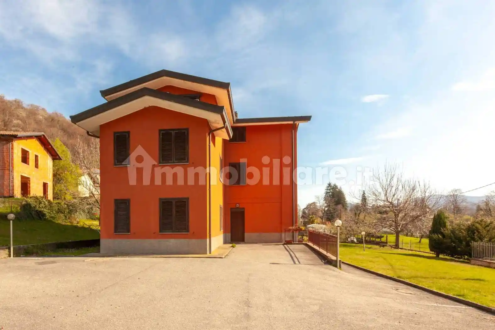 Palazzo - Edificio in Vendita - foto 3