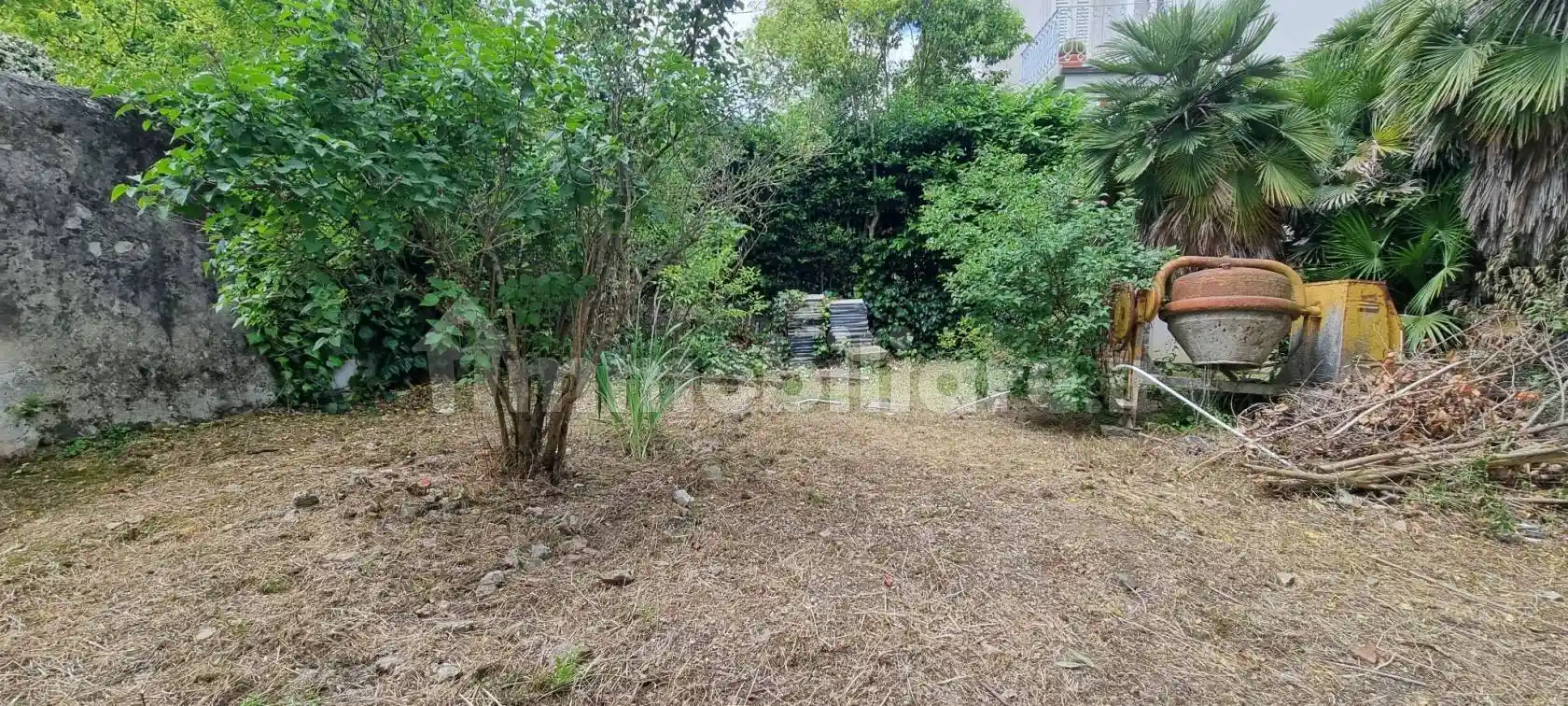 Casa indipendente in vendita a Firenze