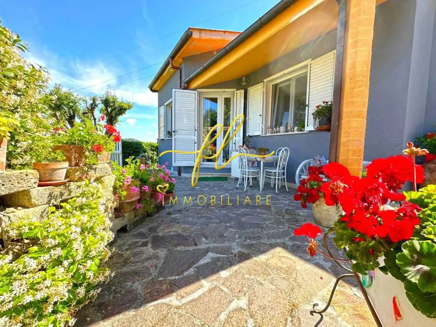 Villa in vendita a Castellina Marittima