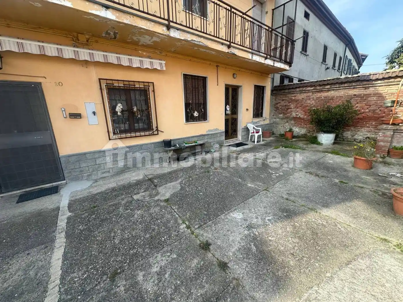 Terratetto unifamiliare via Vittorio Emanuele 18, Brusaschetto, Camino - foto 2