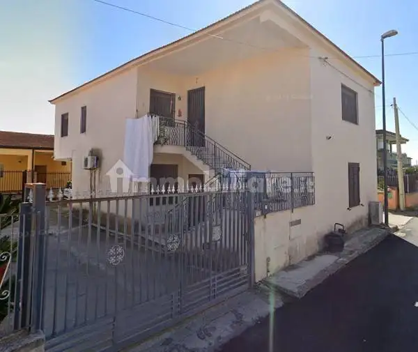 Appartamento via John Fitzgerald Kennedy 25, Cancello ed Arnone