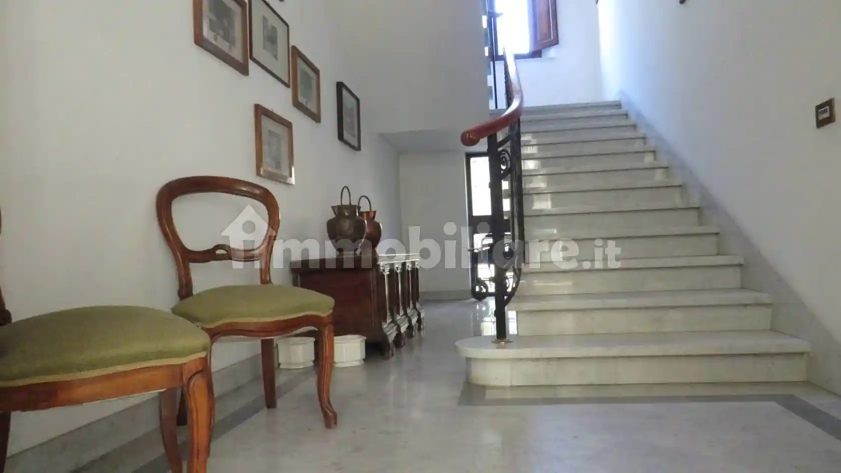 Villa in vendita a Montecatini-Terme