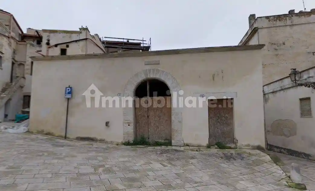 Palazzo - Edificio in vendita a Galatina