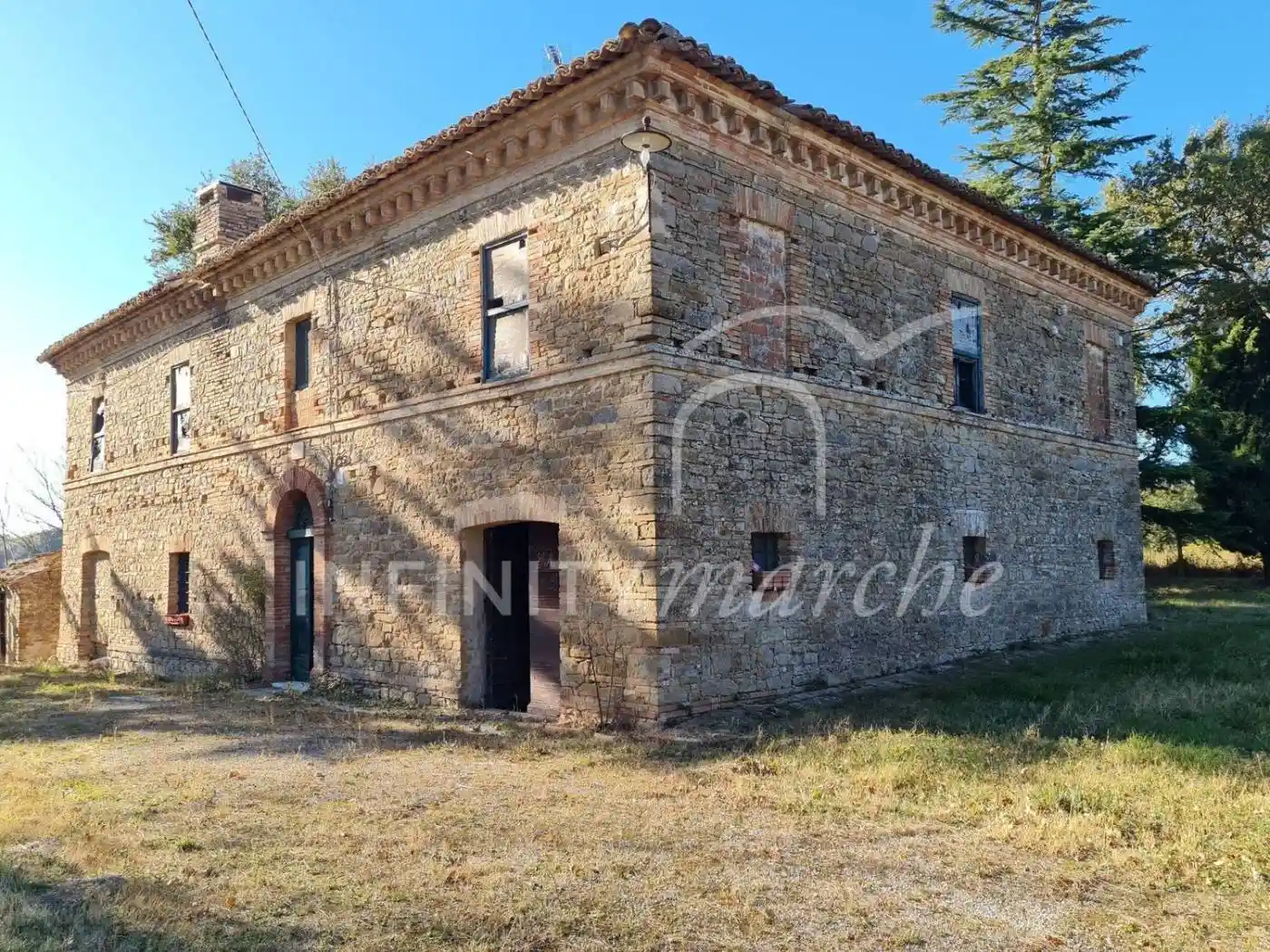 Rustico - Casale in vendita a Treia