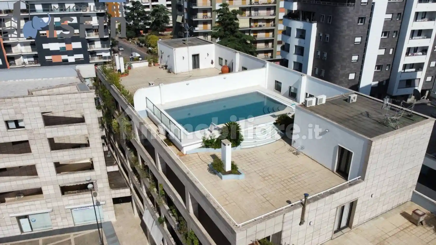 Appartamento piazza Martin Luter King 10, Roges, Rende - foto 2