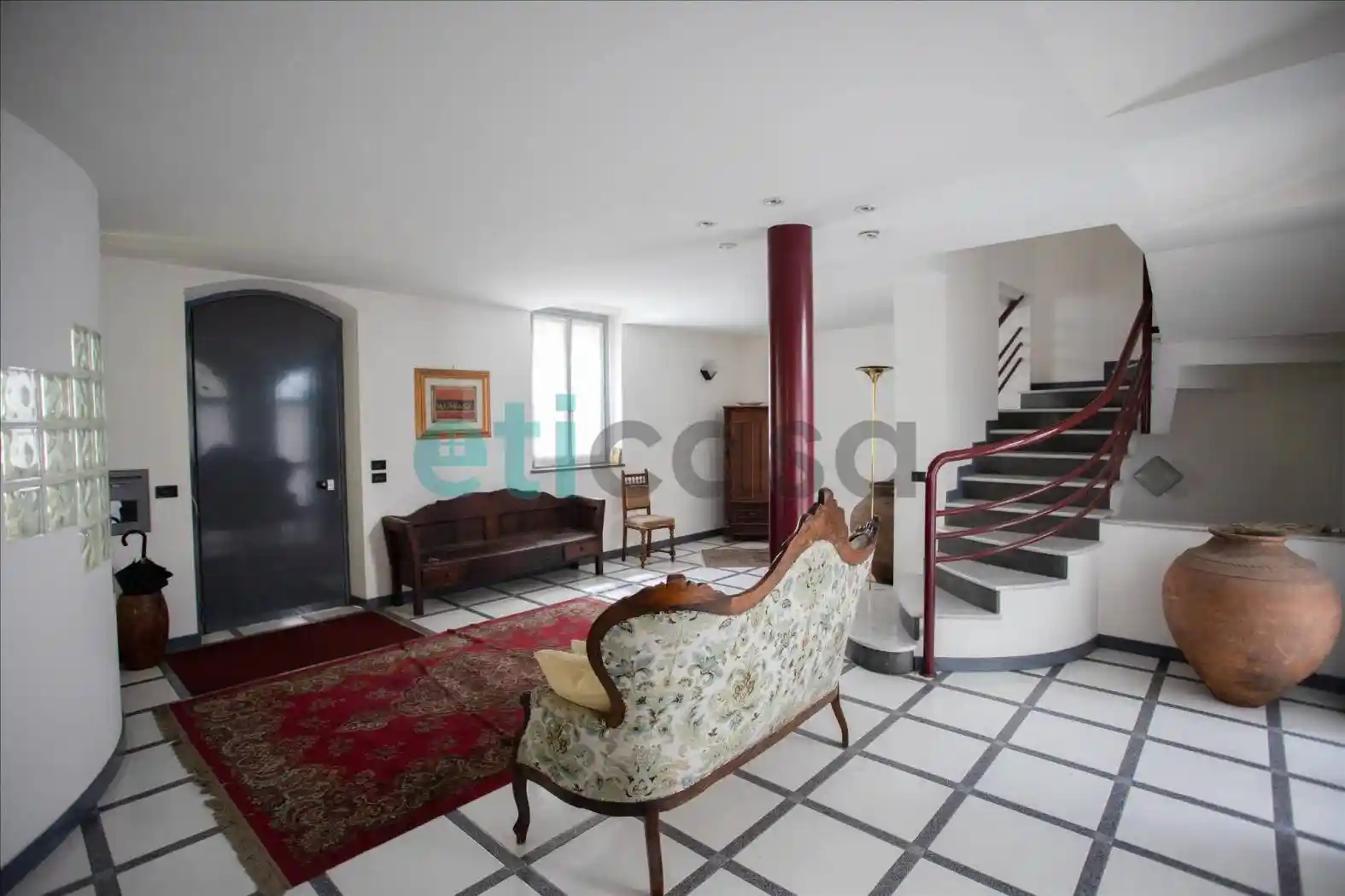 Casa indipendente in vendita a Piacenza