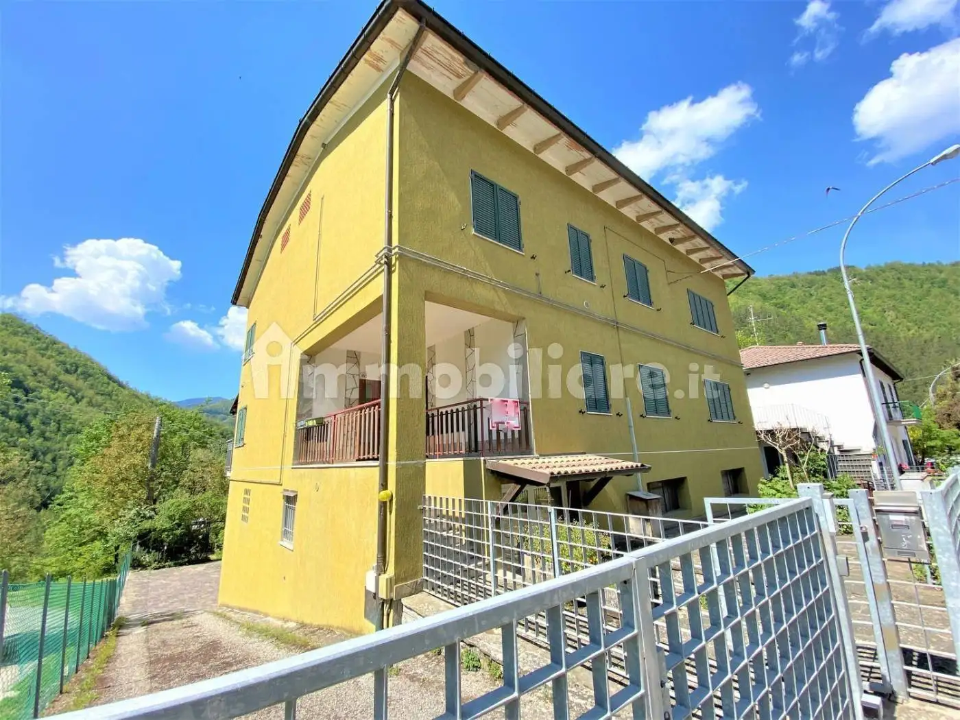 Villa in vendita a Santa Sofia