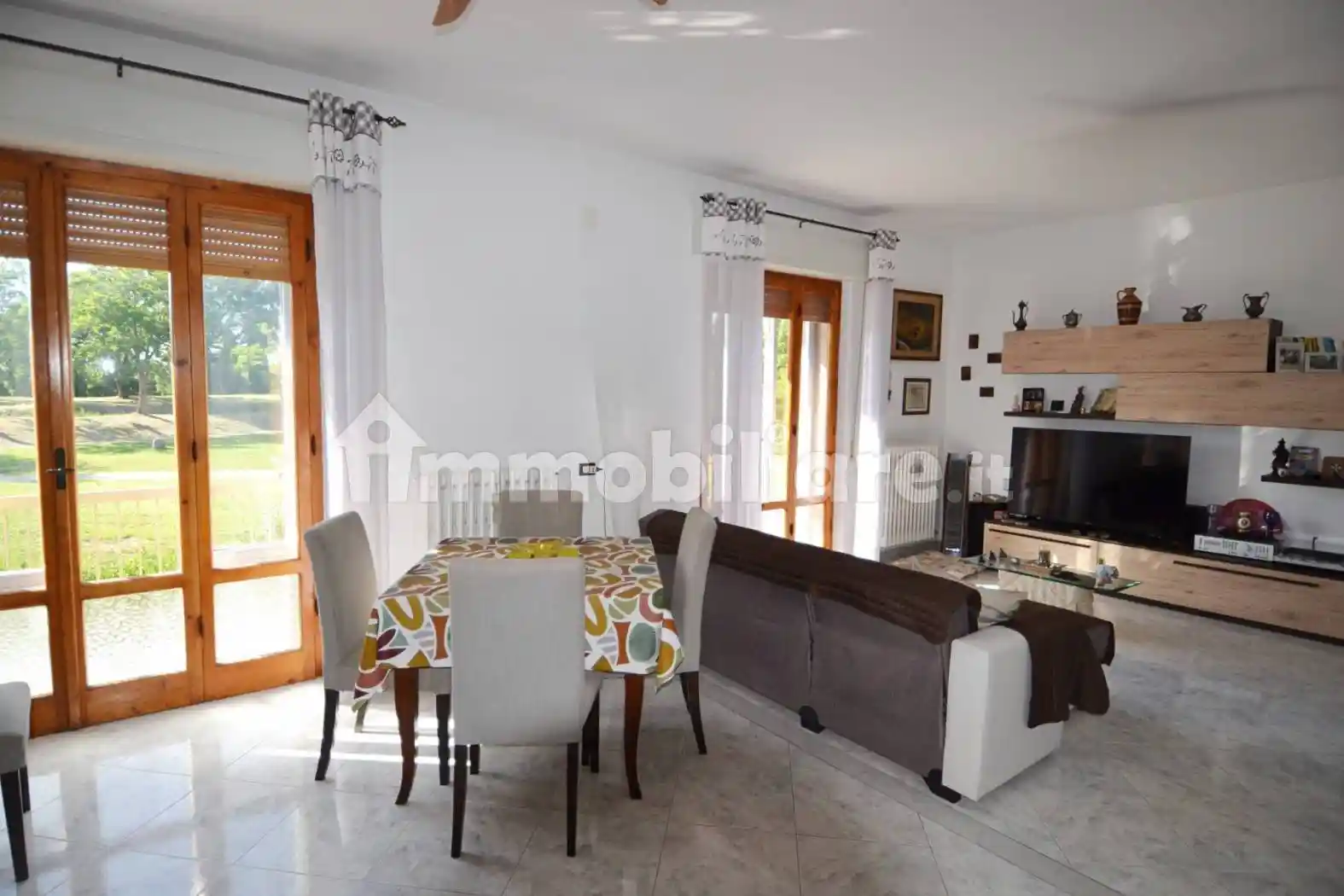 Appartamento in vendita a Campiglia Marittima