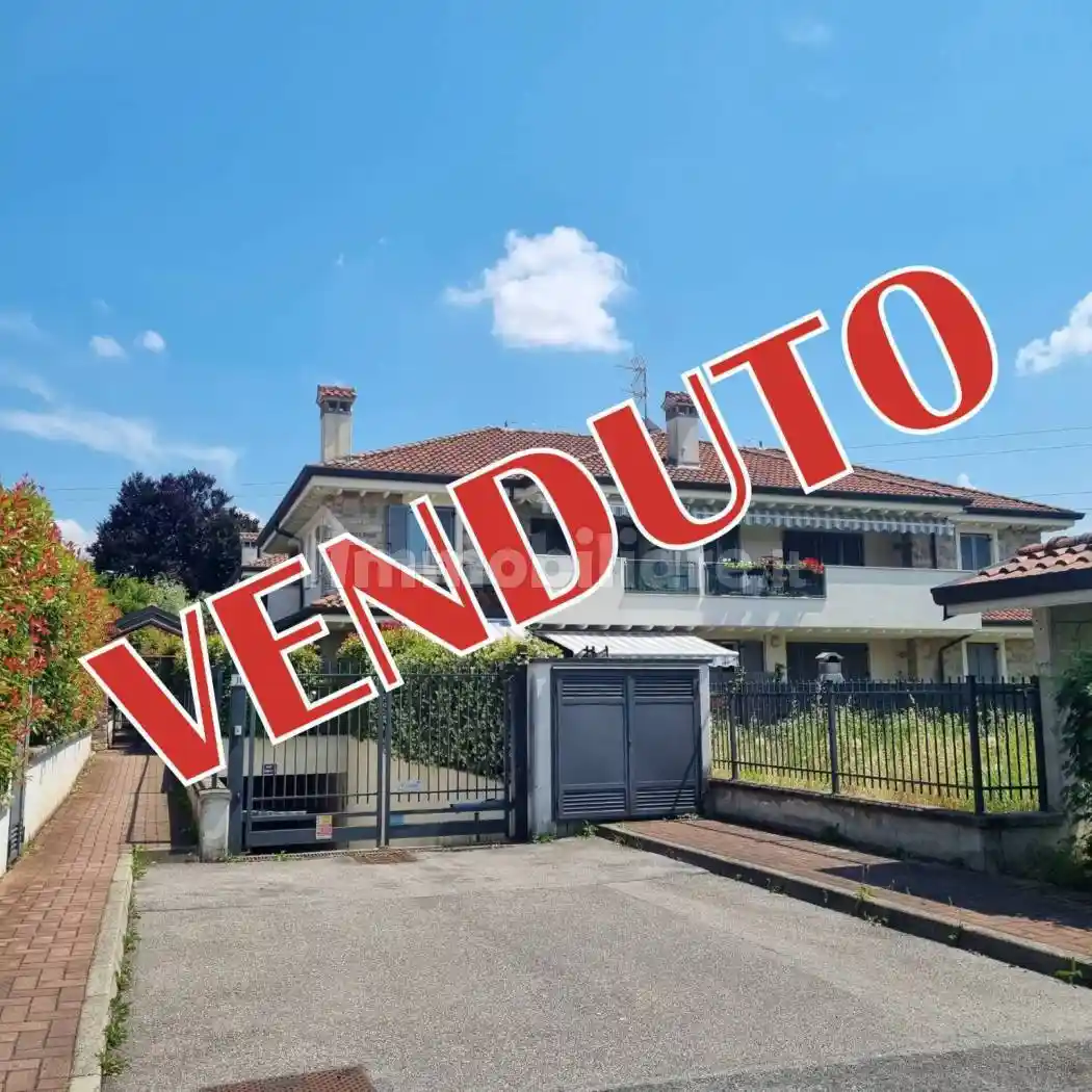 Appartamento in vendita a Grezzago