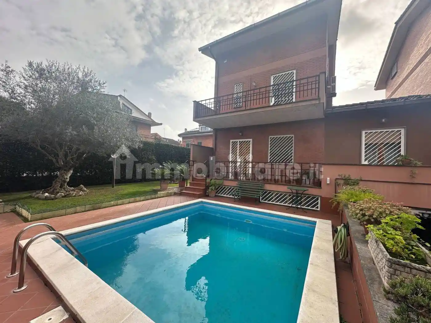 Villa plurifamiliare via Sofocle, Axa, Roma - foto 2