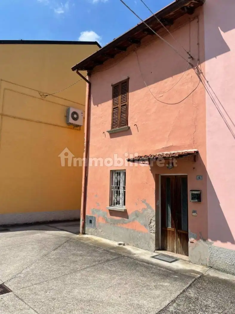 Terratetto unifamiliare via Cesare Battisti, Centro, Corte de' Frati - foto 5