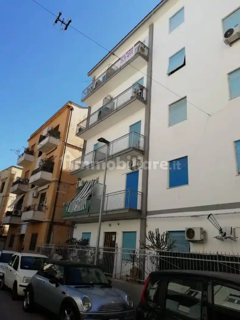 Appartamento in vendita a Palermo