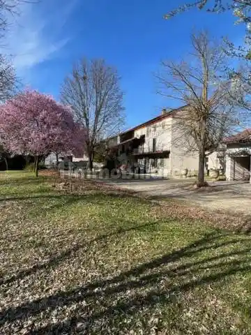 Villa in vendita a Fubine Monferrato