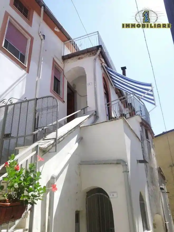 Appartamento in vendita a Montecorvino Rovella