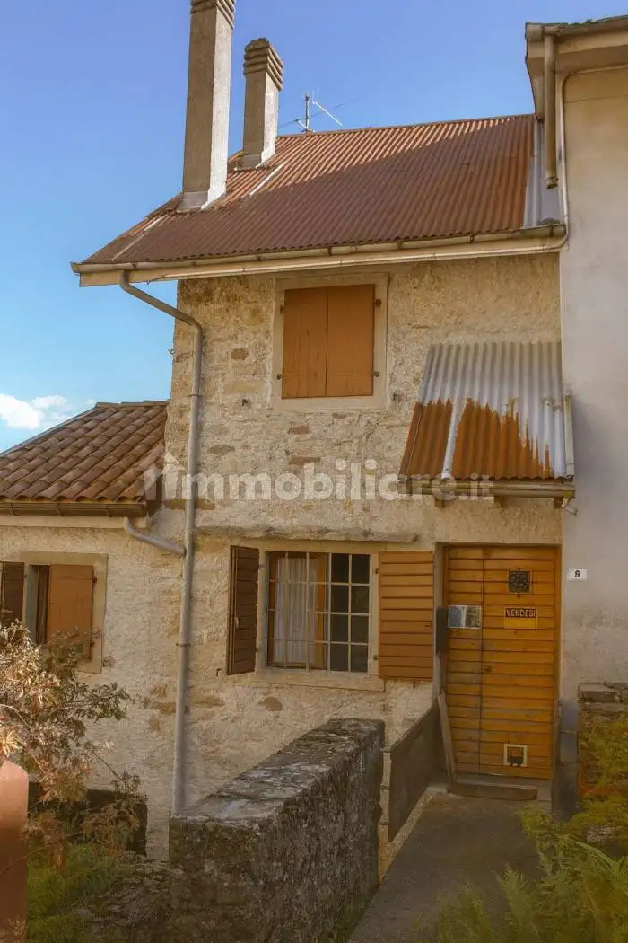 Casa indipendente in vendita a Zuglio