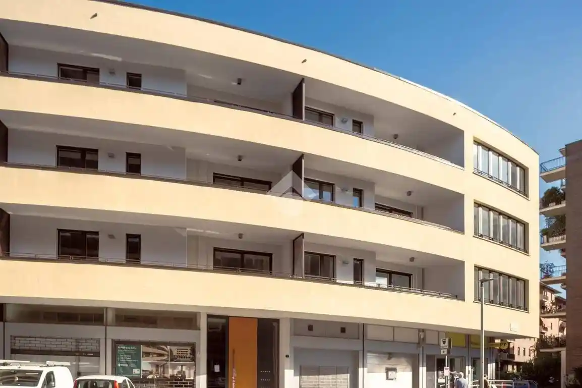 Appartamento in vendita a Bergamo