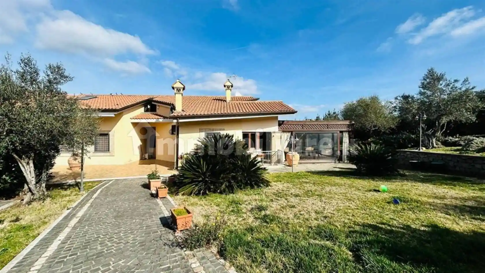 Villa in vendita a Frascati