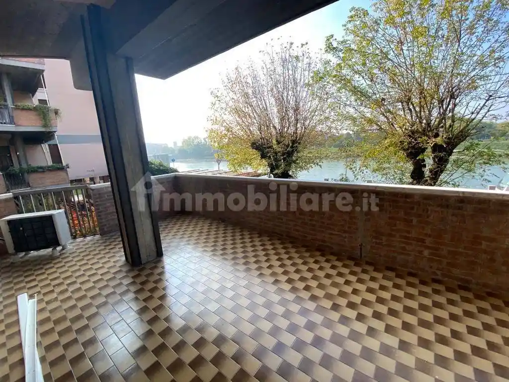 Appartamento in affitto a Verona