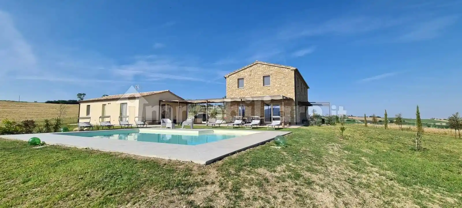 Villa in vendita a Cingoli