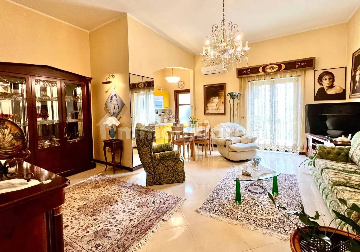 Palazzo - Edificio in vendita a Raffadali