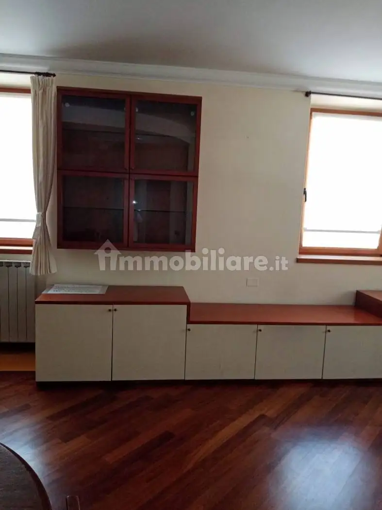 Appartamento piazza Vittorio Emanuele 4, Centro, Branzi - foto 2