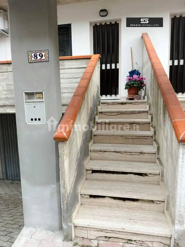 Villa a schiera via Nazionale 81, Centro, Teramo - foto 3