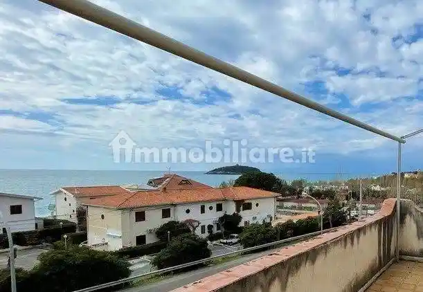 Appartamento in affitto a Diamante