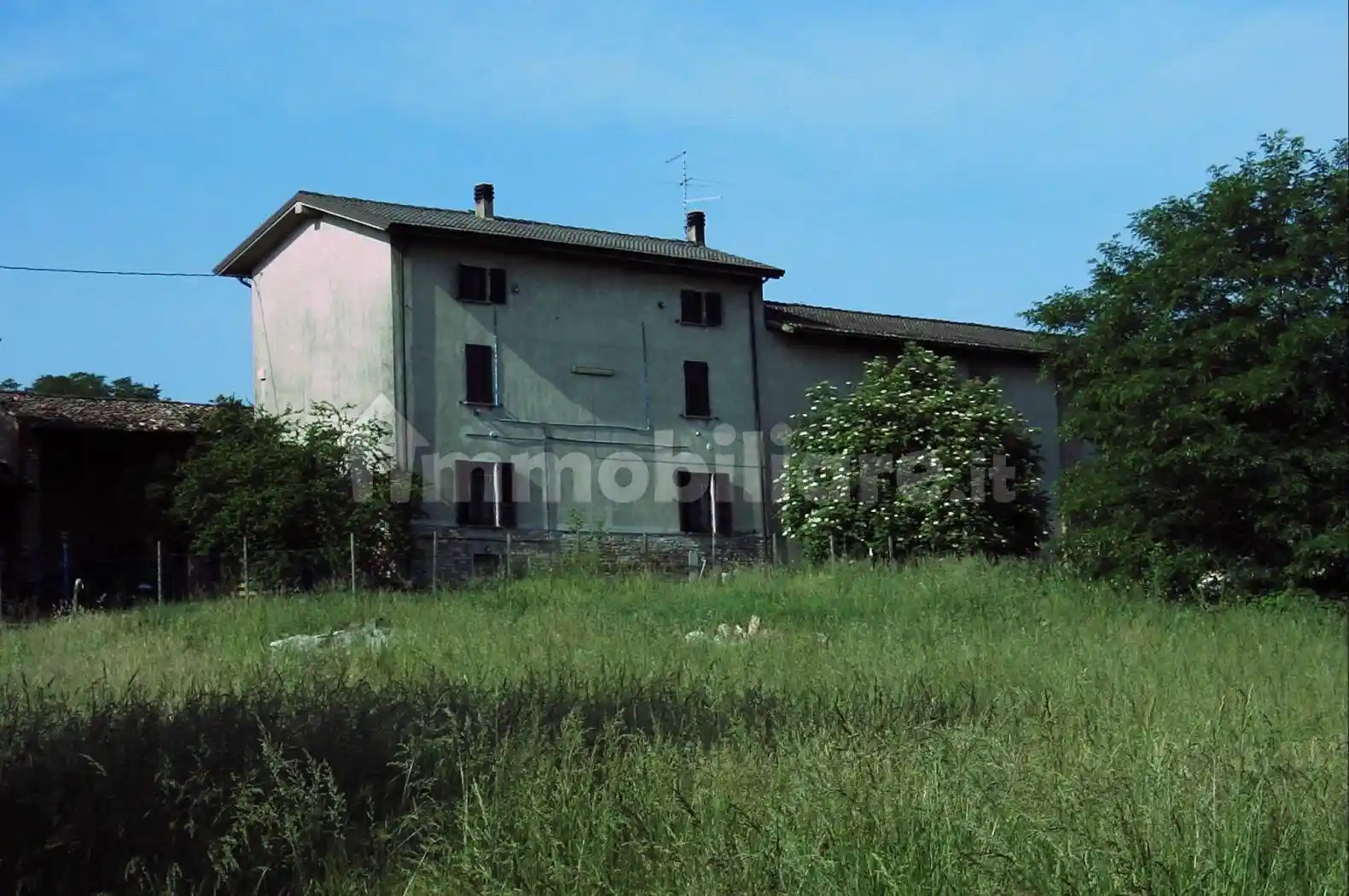 Rustico - Casale in vendita a Borgonovo Val Tidone