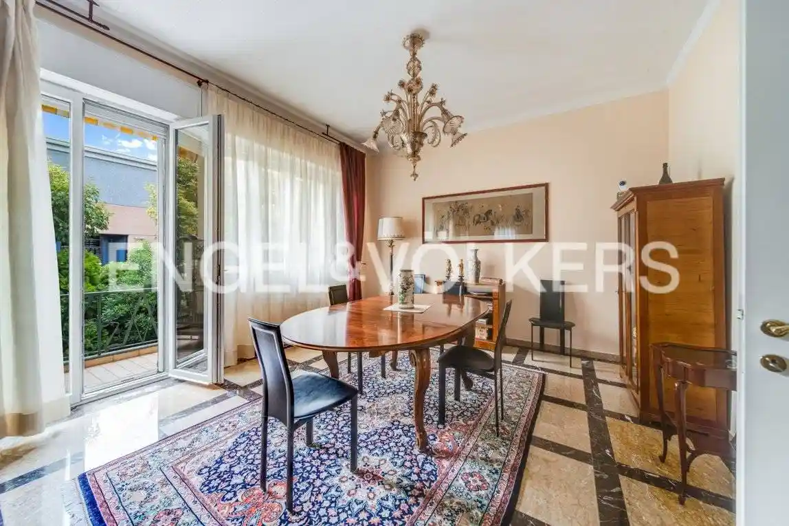 Villa in vendita a Legnano