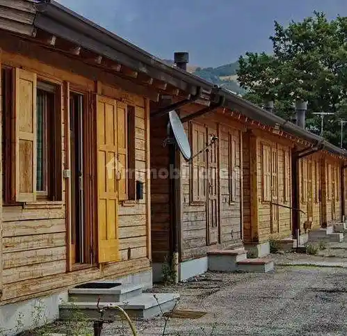 Villetta a schiera in vendita a Serravalle di Chienti