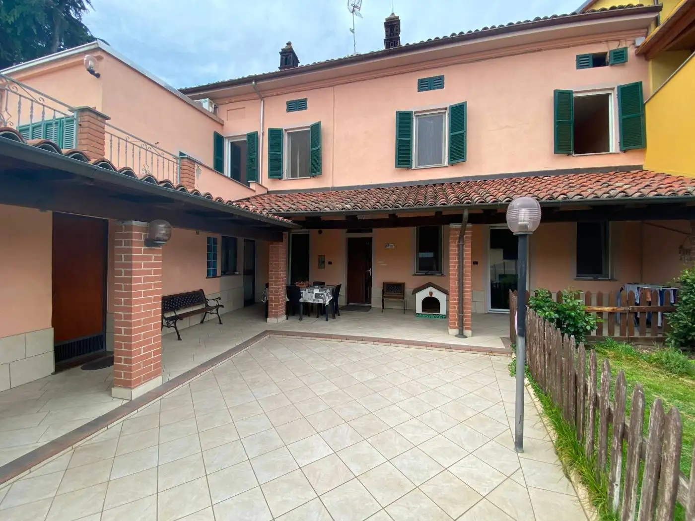 Casa indipendente in vendita a Quargnento