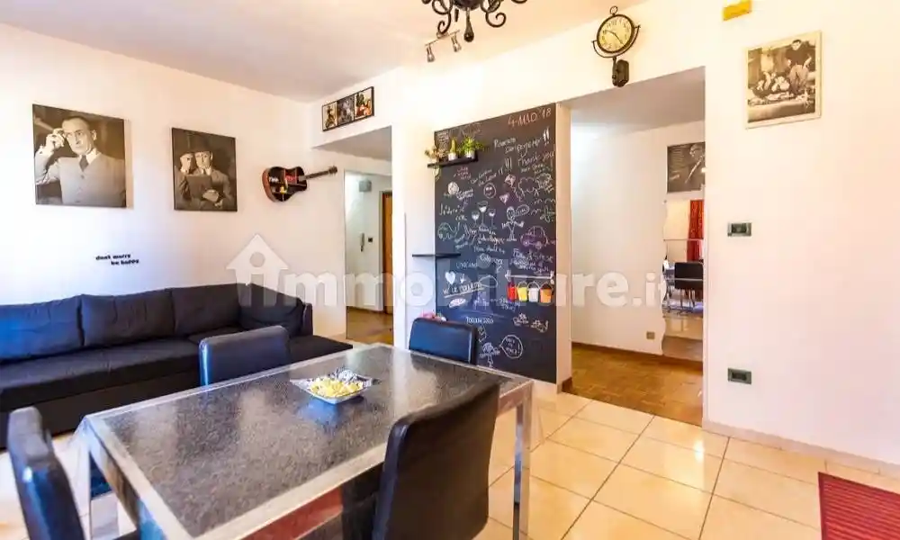 Palazzo - Edificio in Vendita - foto 2