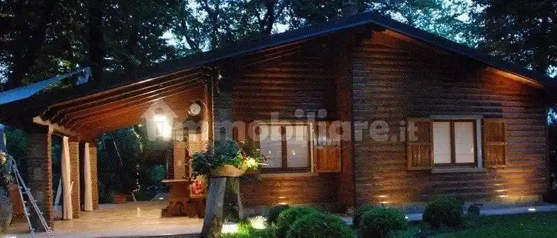 Villa in vendita a Castell'Arquato