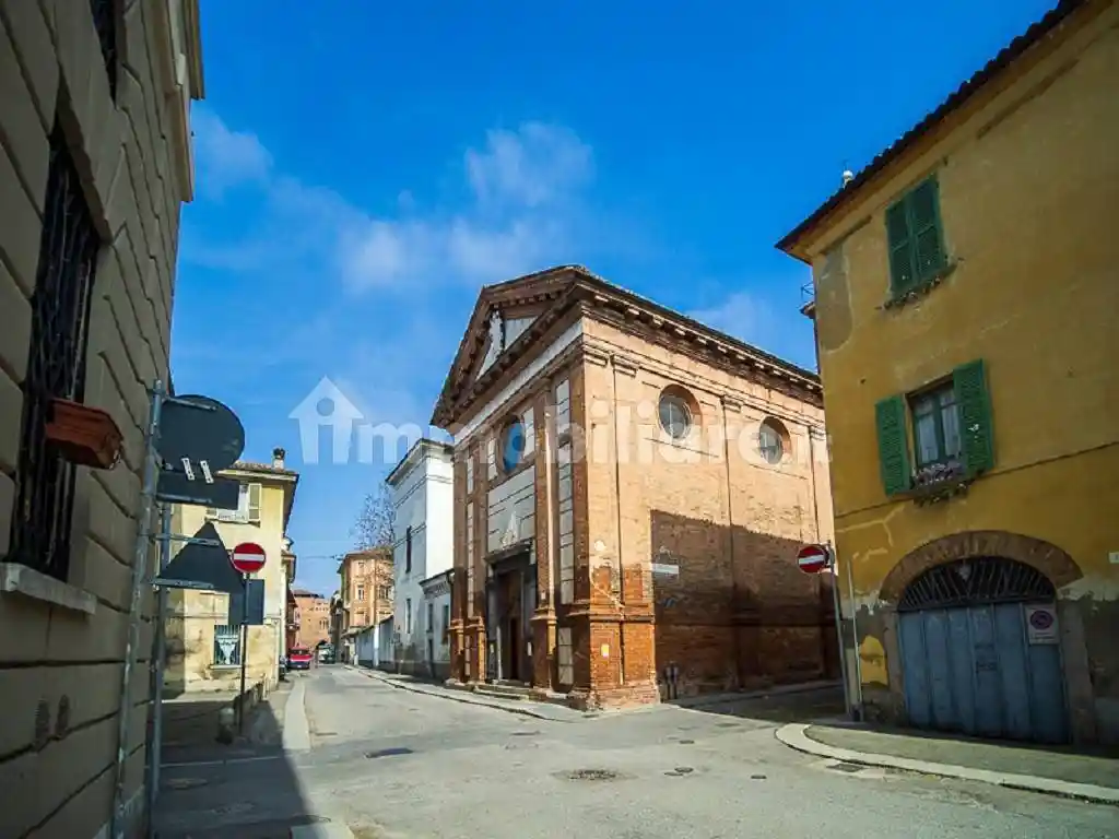 Casa indipendente in vendita a Cremona
