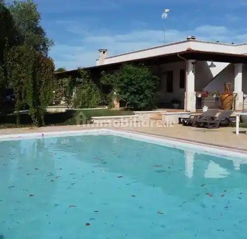 Villa in vendita a Ostuni