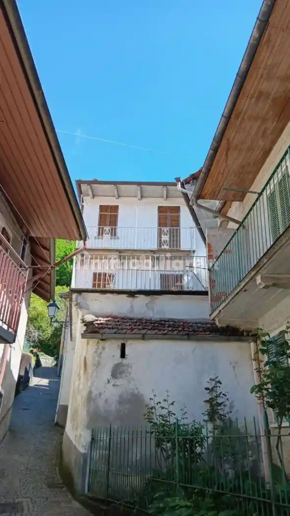 Casa indipendente in vendita a Germagno