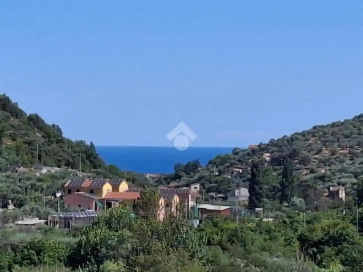 Appartamento in vendita a Diano San Pietro