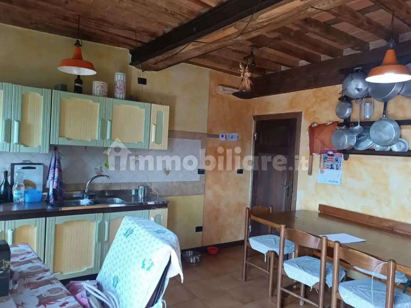 Casa indipendente in vendita a Gallicano