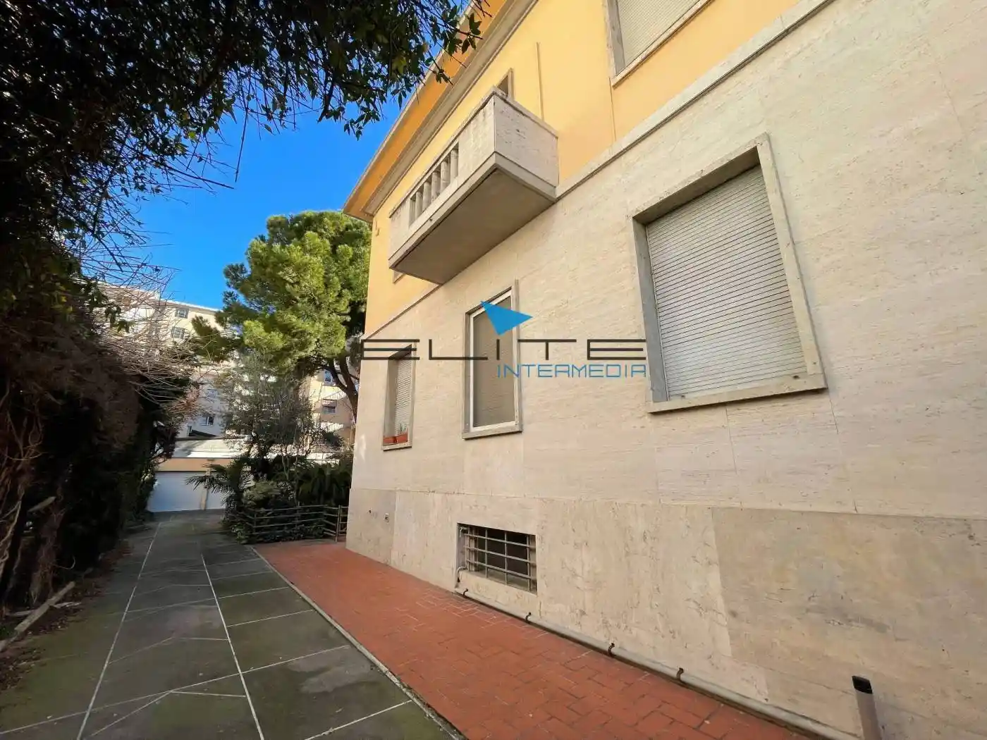 Villa unifamiliare via Umbria 58, Piazza Salotto - Corso Umberto, Pescara - foto 4