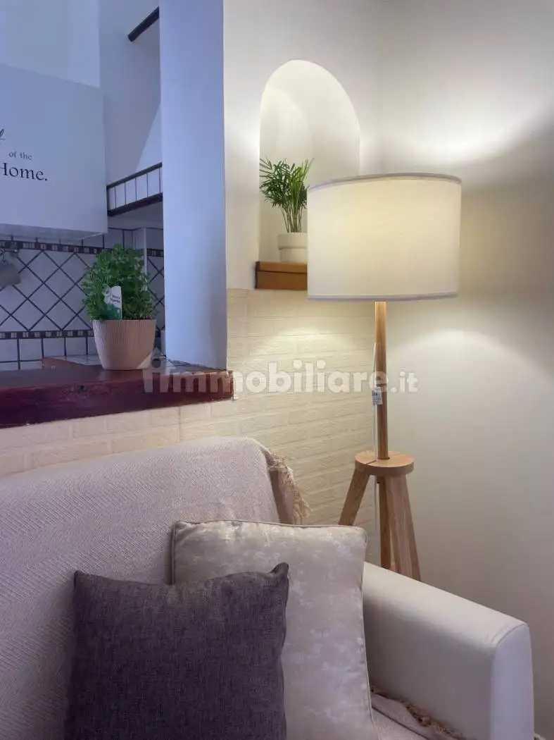 Appartamento in affitto a Pozzuoli