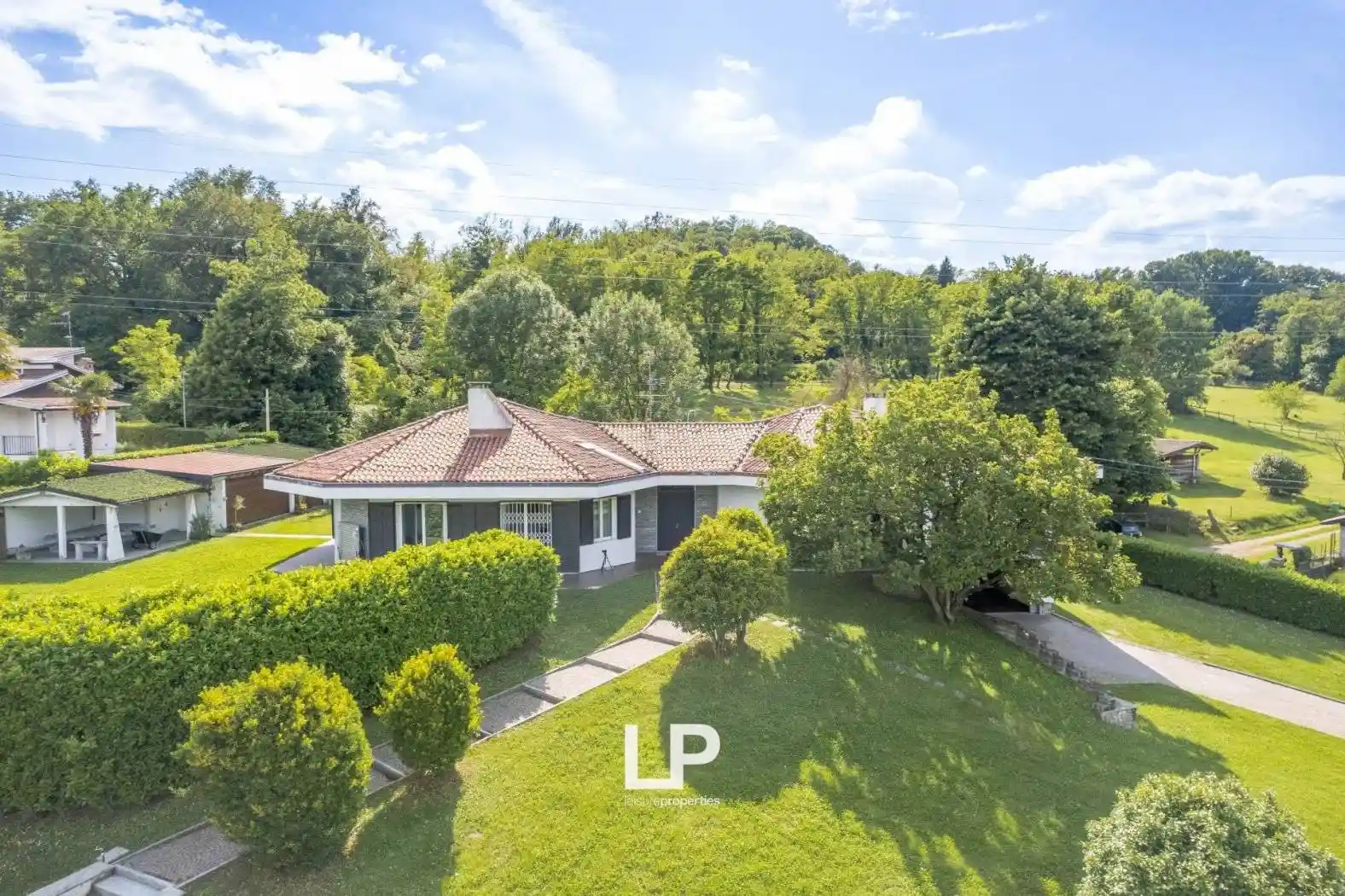 Villa in vendita a Arona