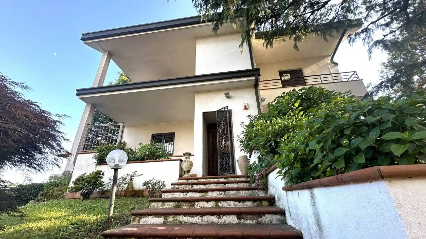 Appartamento in vendita a Saronno