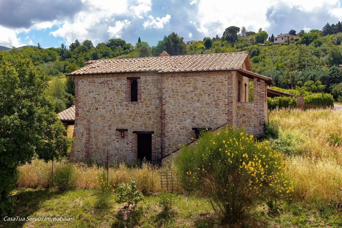 Rustico - Casale in vendita a Montecchio